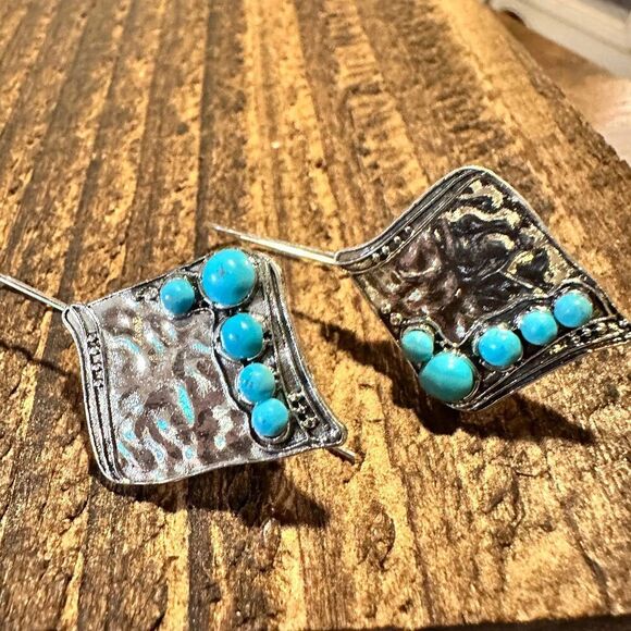 Boho Western Cowgirl Handcrafted Turquoise Wire Drop Silver Earrings, Gift box - Picture 1 of 3